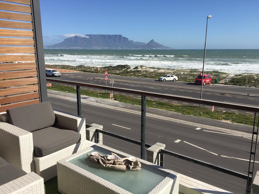 Blouberg Luxury Beachfront Apartment Bloubergstrand Exterior photo